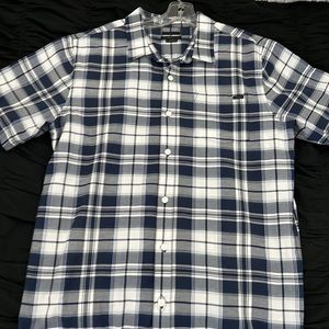 Mens O’Neill short sleeve shirt. Sz L